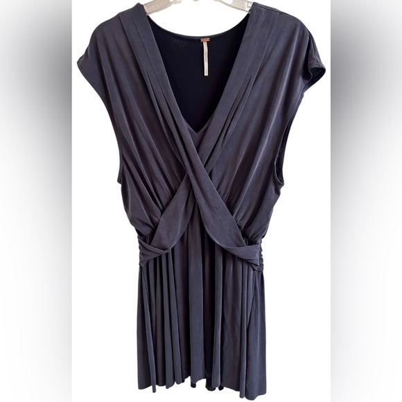 Free People Dresses & Skirts - FREE PEOPLE Cupro Criss Cross Cap Sleeve Minidress/Tunic In Black Sz S/M ✨EUC✨